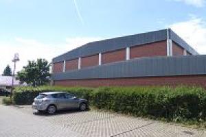 SDF-FZZ - Mehrzweckhalle im