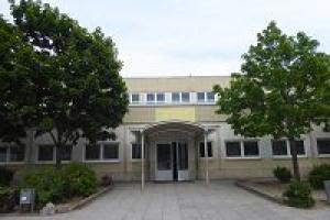 ZE-SEK - Sporthalle Sek.-Schule Zerbst (alt: 40/17)