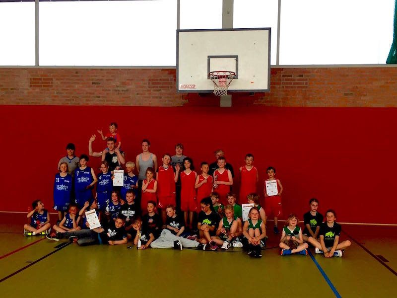 Das obligatorische Mannschaftsfoto aller teilnehmenden Teams // Foto: Ulbricht